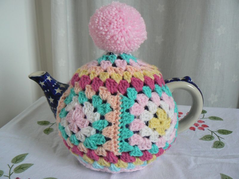 Tea cosy Feb 2015 027